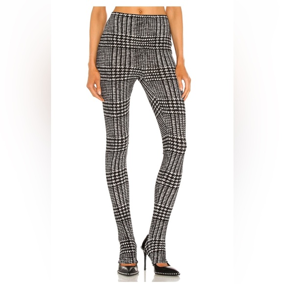 Norma Kamali legging with footie - Picture 2 of 7